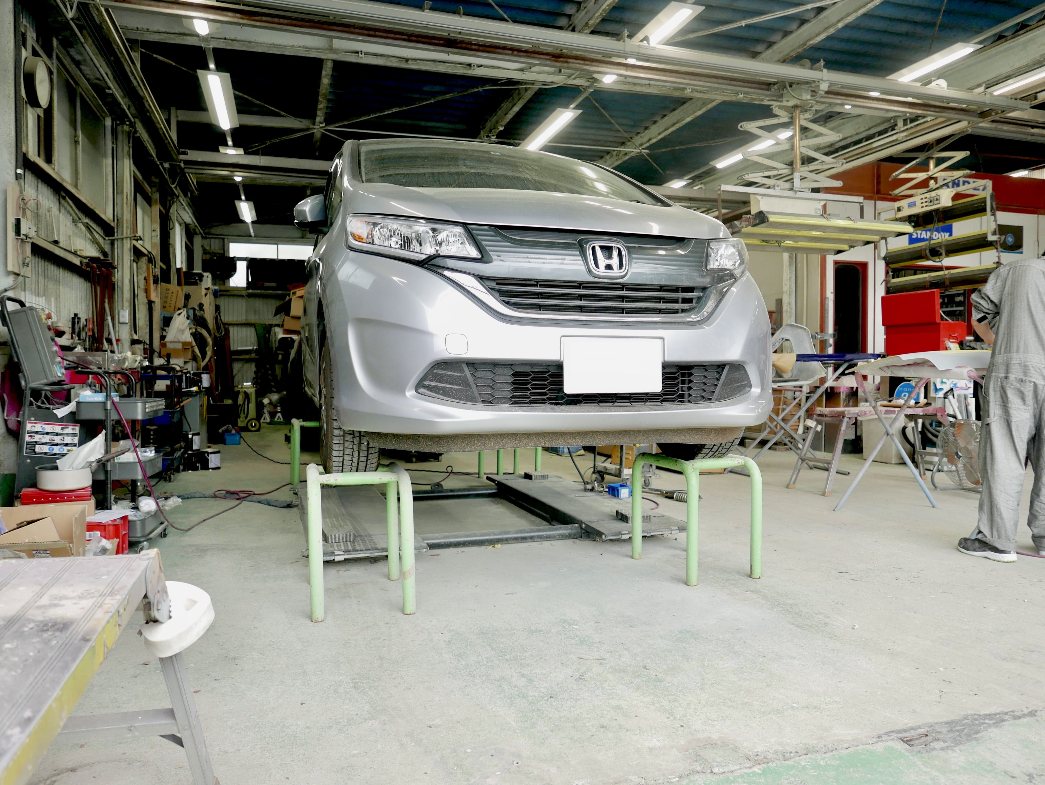 熟練の技術者がお客様の大切なお車をお引き受け!八王子の車検はお任せください